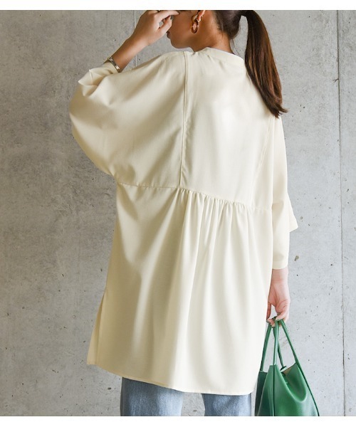 and it_（アンドイット）の「リネンライクスキッパーチュニックシャツ（シャツ/ブラウス・レディース・ベージュ/オフホワイト/ミント・FREE）」の16枚目の写真