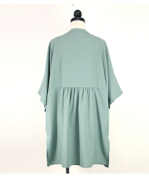 and it_（アンドイット）の「リネンライクスキッパーチュニックシャツ（シャツ/ブラウス・レディース・ベージュ/オフホワイト/ミント・FREE）」の10枚目の写真