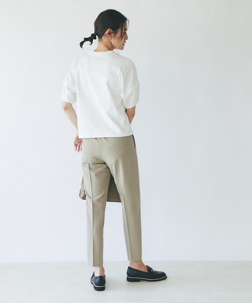 un dix cors（アンディコール）の「印象的な袖デザイン　ボリュームタックスリーブTシャツ（Tシャツ/カットソー・レディース・オフホワイト/チャコールグレー/ブルー・FREE）」の9枚目の写真