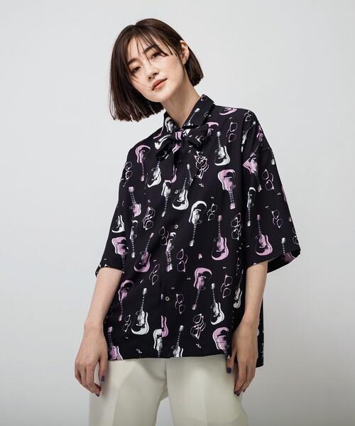 tk.TAKEO KIKUCHI(ティーケータケオキクチ)の「◆KAWASAKI TAKAYA × tk.TAKEO KIKUCHI コラボ総柄スカーフタイ(ユニセックスアイテム)(バンダナ/スカーフ・メンズ・ブラック系3/グレー系3/ライトグリーン系・00)」の18枚目の写真