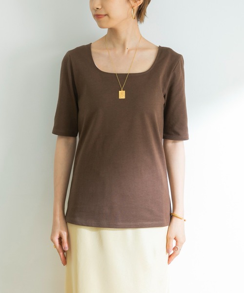 URBAN RESEARCH（アーバンリサーチ）の「天竺スクエアネック5分袖Tシャツ（Tシャツ/カットソー・レディース・オフホワイト/ブラウン/ブラック・FREE）」の11枚目の写真