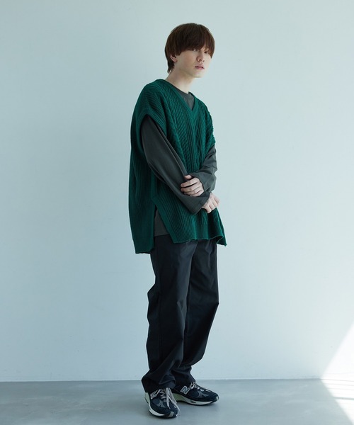 re_k by JUNRED(レクバイジュンレッド)の「re_k by JUNRED / バルキーアランオーバーVネックベスト(ベスト・メンズ・チャコールグレー/イエロー/グリーン・M/L)」の12枚目の写真