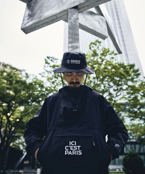 Paris Saint-Germain × KiU】別注 WP ANORAK（マウンテンパーカー 
