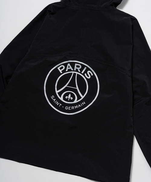 美品　psg× KiU レインジャケット 別注 WP ANORAK 完売品 PSG×KiU》ギアとファッションのハイブリッドI PSG STORE｜Paris