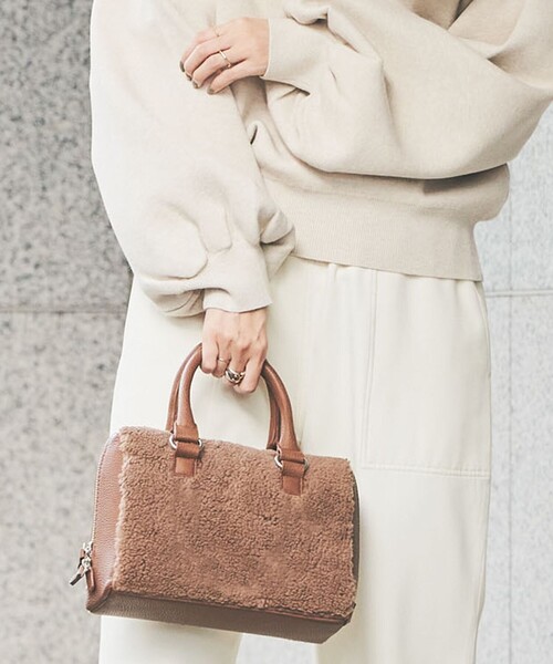 coen(コーエン)の「2WAYボアボストンバッグ(ボストンバッグ・レディース・モカ/ベージュ・FREE)」の5枚目の写真