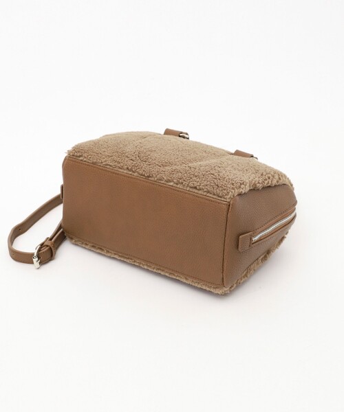 coen(コーエン)の「2WAYボアボストンバッグ(ボストンバッグ・レディース・モカ/ベージュ・FREE)」の3枚目の写真