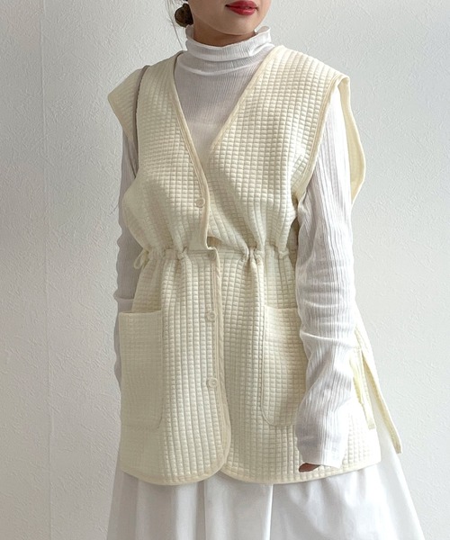 w closet(ダブルクローゼット)の「異素材ハイネックロングワンピース(ワンピース・レディース・ブラック/オフホワイト/モカ/スモーキーグリーン系・FREE)」の22枚目の写真