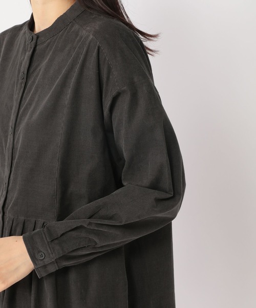 studio CLIP（スタディオクリップ）の「フロントタックコールシャツワンピース[プチ・プラスサイズあり]（ワンピース・レディース・スモーク/ピンク/ベージュ/ライトグレー・PF/TF/FREE）」の17枚目の写真