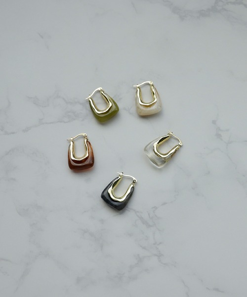 VitaFelice（ヴィータフェリーチェ）の「マーブルフープピアス（ピアス（両耳用）・レディース・グリーン/ベージュ/ブラウン/クリア/グレー・FREE）」の9枚目の写真