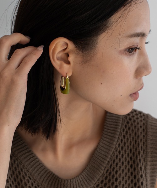 VitaFelice（ヴィータフェリーチェ）の「マーブルフープピアス（ピアス（両耳用）・レディース・グリーン/ベージュ/ブラウン/クリア/グレー・FREE）」の19枚目の写真