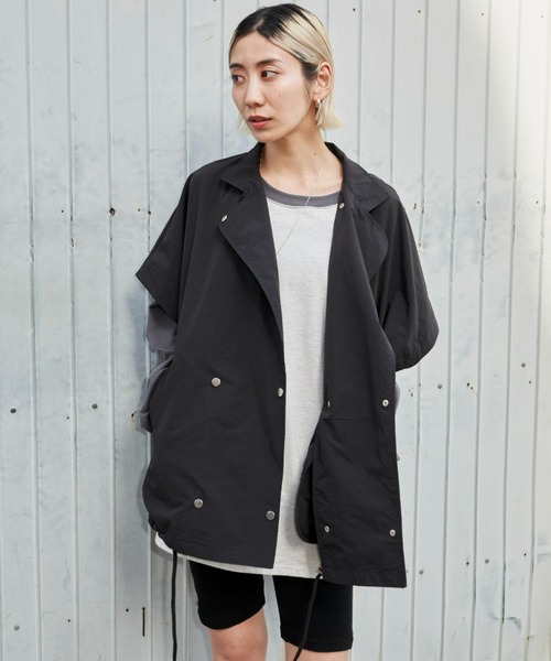 Auntie Rosa Holiday（アンティローザホリデー）の「スタンドカラー2WAYマウンテンパーカー（マウンテンパーカー・レディース・アイボリー/ブラック・FREE）」の7枚目の写真