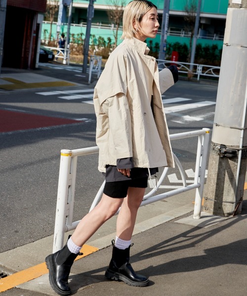 Auntie Rosa Holiday（アンティローザホリデー）の「スタンドカラー2WAYマウンテンパーカー（マウンテンパーカー・レディース・アイボリー/ブラック・FREE）」の22枚目の写真