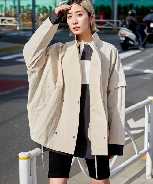 Auntie Rosa Holiday（アンティローザホリデー）の「スタンドカラー2WAYマウンテンパーカー（マウンテンパーカー・レディース・アイボリー/ブラック・FREE）」の14枚目の写真