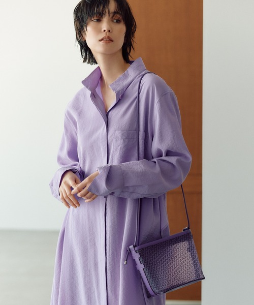 IACUCCI（イアクッチ）の「カレッタ MONOGRAMMA RETE/CERVO