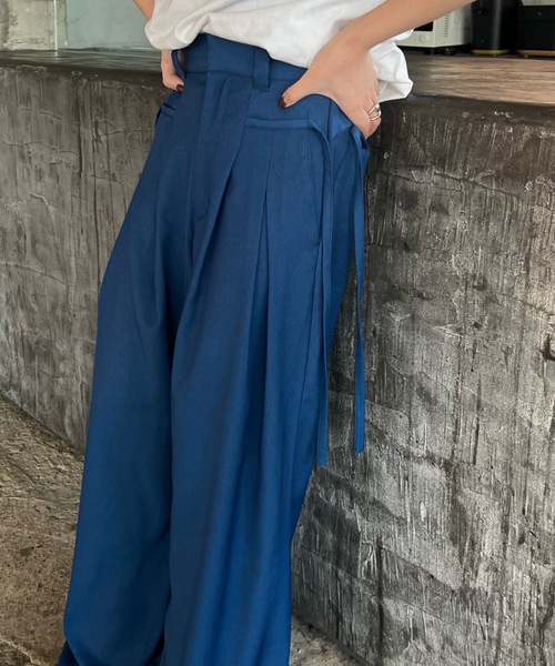 shesame（シーセム）の「2タックドローコードデザインパンツ（その他パンツ・レディース・アイボリー/ブラック/ブルー・MEDIUM/LARGE）」の4枚目の写真