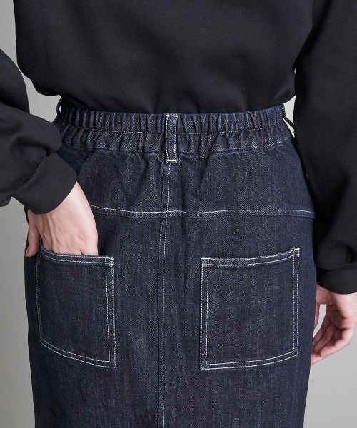 A de a.v.v（アードアー・ヴェ・ヴェ）の「レイヤードナローデニムスカート（デニムスカート・レディース・ネイビー/ブルー・38/36）」の14枚目の写真