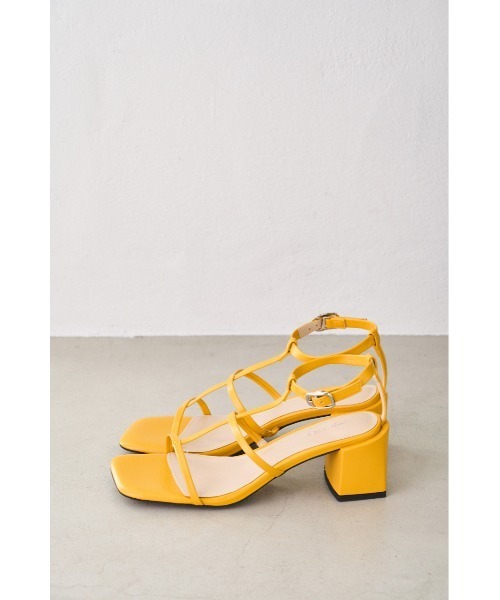 AZUL by moussy(アズールバイマウジー)の「T-STRAP SANDALS/Tストラップサンダル(サンダル・レディース・ブラック/シルバー/イエロー/アイボリー・LARGE/LL/MEDIUM/SMALL)」の19枚目の写真