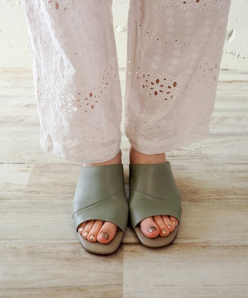 cava cava(サヴァサヴァ)の「ミュール 3720481(サンダル・レディース・ブラック/ライトグリーン/シャンパン・23.0cm/24.5cm/22.5cm/24.0cm/23.5cm)」の13枚目の写真