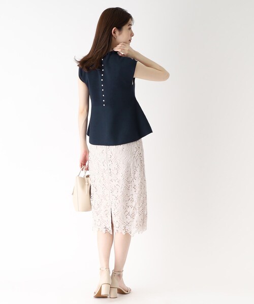 index（インデックス）の「◆オーガニックコットン バックシャンペプラムフェイクパールニット【UVケア・洗濯機で洗える】（ニット/セーター・レディース・レモンイエロー/ホワイト系/ブルー系7/ネイビー・36/38/40/42）」の18枚目の写真