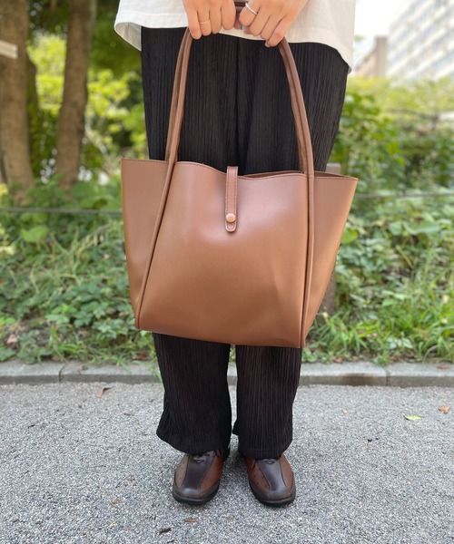 LUGG NAGG(ラグナグ)の「【adottona/アドット】軽量・ソフトトートバッグ(トートバッグ・レディース・ダークブラウン/ブラック・FREE)」の12枚目の写真