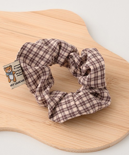 Lycee mine（リセマイン）の「くまタグチェックシュシュ（その他ヘアアクセサリー・キッズ・ダークブラウン/ベージュ・フリー）」の4枚目の写真