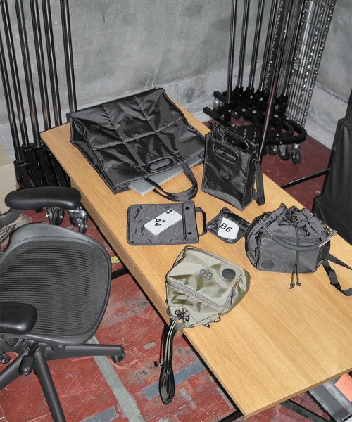 NaNa-NaNa（ナナナナ）の「nana-nana/ナナナナ×POTR/ピーオーティー