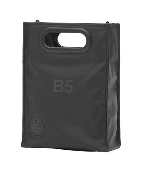 NaNa-NaNa（ナナナナ）の「nana-nana/ナナナナ×POTR/ピーオーティー