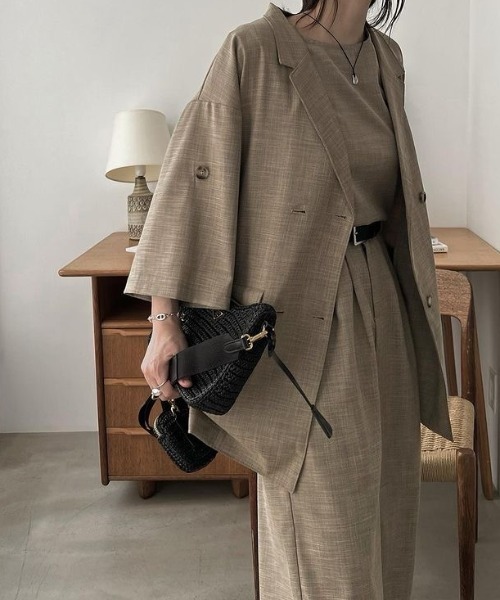 WILLFULLY（ウィルフリー）の「sharkskin deformation sleeve middle JK（テーラードジャケット・レディース・ブラウン系/チャコール・FREE）」の22枚目の写真