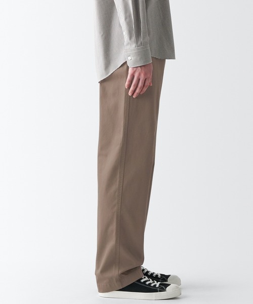 無印良品（ムジルシリョウヒン）の「ムラ糸チノレギュラーパンツ　股下８２ｃｍ（チノパンツ・メンズ・ライトベージュ/カーキ系5/ブラウン系1/ブラック・85/76/82/70/88/79/73）」の14枚目の写真