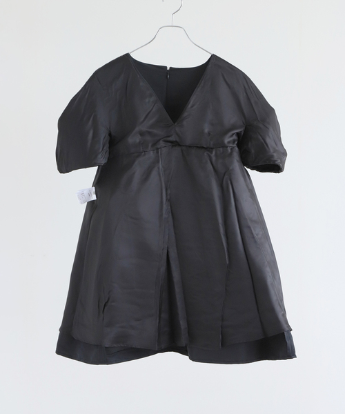 新品タグ付　NINA RICCI ニナリッチ　ネイビー　ポロワンピース　定価9万 新品タグ付 NINA RICCI ニナリッチ ネイビー ポロ ドレス