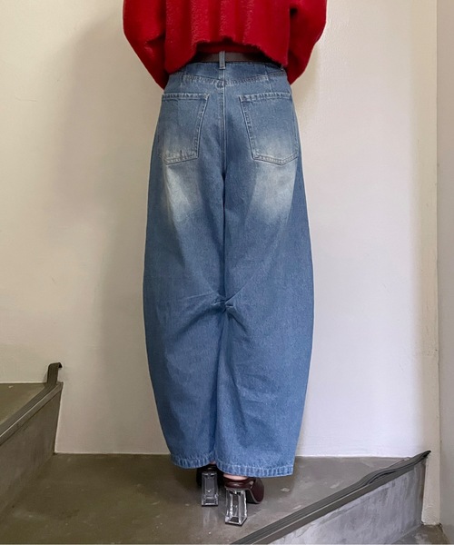 one way(ワンウェイ)の「【 サイズ展開 】カーブデニム(デニムパンツ・レディース・ブルー/ダークブルー・SMALL/MEDIUM)」の7枚目の写真
