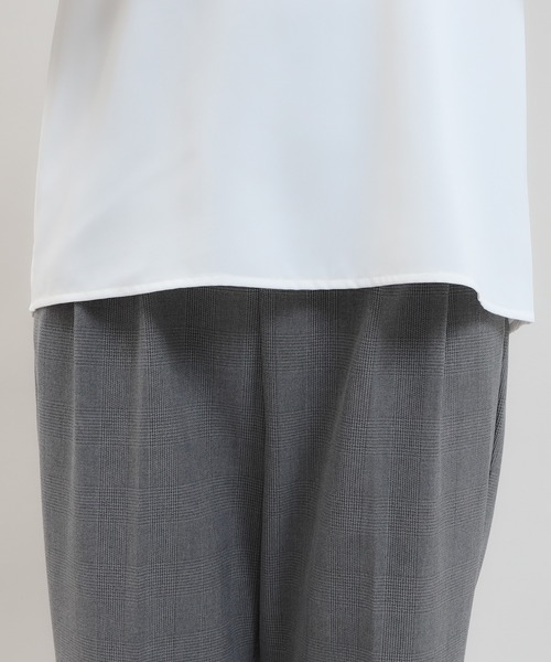 TRUDEA（トルディア）の「アシンメトリー配色ボウタイブラウス（シャツ/ブラウス・レディース・ブラウン/ベージュ/ホワイト・MEDIUM/LARGE）」の12枚目の写真