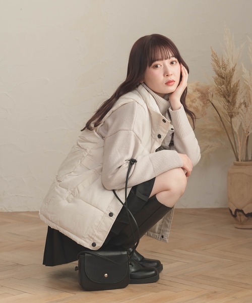 Cham.（チャム）の「ダウンライクベスト（ベスト・レディース・ブラック/ベージュ・F）」の16枚目の写真