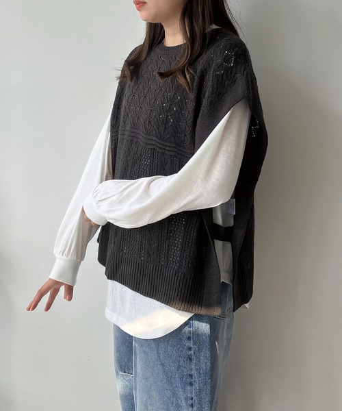 AS KNOW AS plus（アズノゥアズプラス）の「☆透かしベストとロンＴ セット（Tシャツ/カットソー・レディース・ベージュ/スミクロ/ブルーグレー/ベージュ系1/ブラック系1/ブルー系1/ブラック系/ブルー系/ベージュ系/グリーン系/ブラック系2/ベージュ系2/グリーン系2/ワイン系2/サックスブルー系3/ブラック系3/グリーン系3/ベージュ系3/グレー系4/ベージュ系4/カーキ系4/サックスブルー系4・FREE）」の5枚目の写真