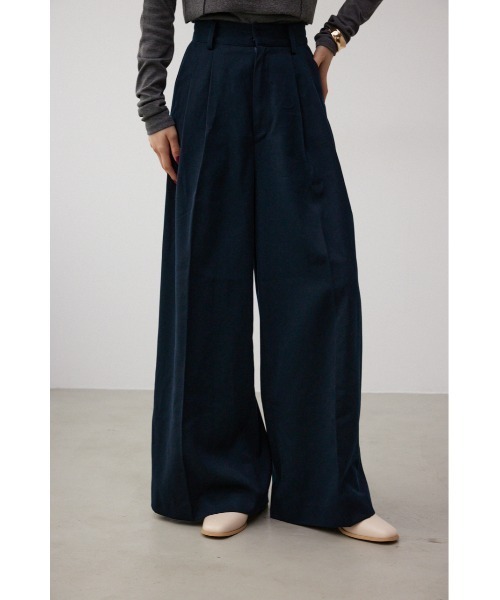 AZUL by moussy（アズールバイマウジー）の「タックワイドパンツ（その他パンツ・レディース・グレー系その他/ネイビー・SMALL/MEDIUM）」の13枚目の写真