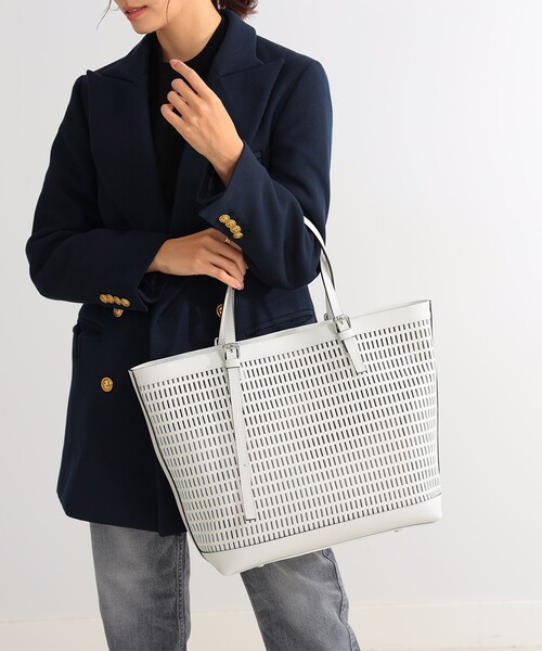 GIANNI NOTARO（ジャンニノターロ）の「GIANNI NOTARO × Demi-Luxe BEAMS / 別注 カットワーク トートバッグ（トートバッグ・レディース・アイボリー・FREE）」の3枚目の写真