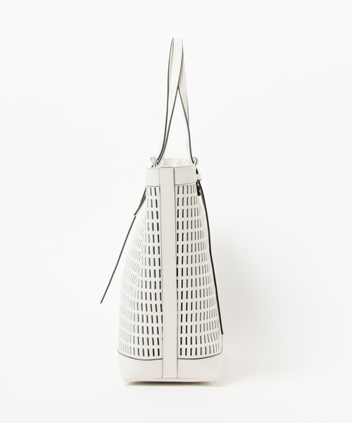 GIANNI NOTARO（ジャンニノターロ）の「GIANNI NOTARO × Demi-Luxe BEAMS / 別注 カットワーク トートバッグ（トートバッグ・レディース・アイボリー・FREE）」の5枚目の写真