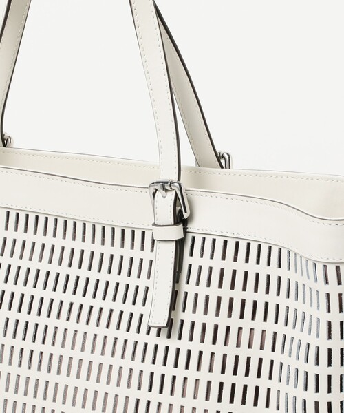 GIANNI NOTARO（ジャンニノターロ）の「GIANNI NOTARO × Demi-Luxe BEAMS / 別注 カットワーク トートバッグ（トートバッグ・レディース・アイボリー・FREE）」の8枚目の写真