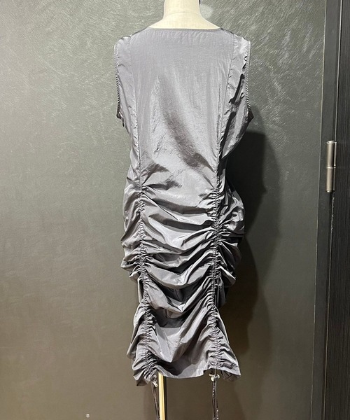 PAGEBOY（ページボーイ）の「2WAYシャーリングワンピース（ワンピース・レディース・チャコールグレー/ブラック・FREE）」の16枚目の写真