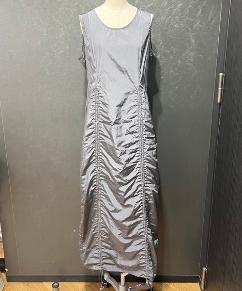 PAGEBOY（ページボーイ）の「2WAYシャーリングワンピース（ワンピース・レディース・チャコールグレー/ブラック・FREE）」の22枚目の写真