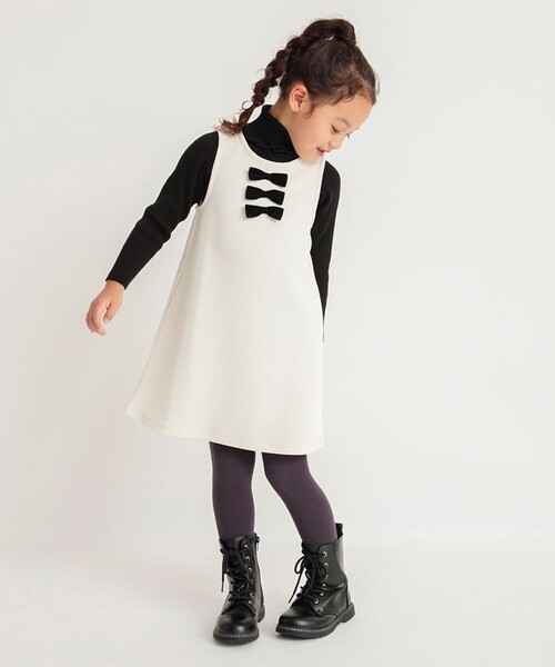 BRANSHES（ブランシェス）の「【プチレディー】リボンジャンパースカート（スカート・キッズ・アイボリー/ベージュ・110/140/120/100/130/150/90）」の2枚目の写真