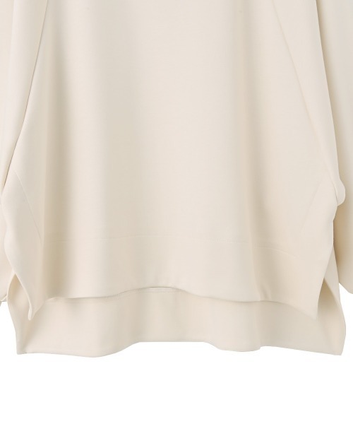 marjour（マージュール）の「OTONA DOLMAN SLEEVE SWEAT（スウェット・レディース・ブラック/アイボリー・S/M）」の18枚目の写真