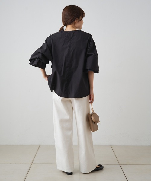 PUAL CE CIN（ピュアルセシン）の「スーピマコットン袖フレアノーカラーブラウス（シャツ/ブラウス・レディース・オフホワイト/ブラック/グレー・FREE）」の22枚目の写真