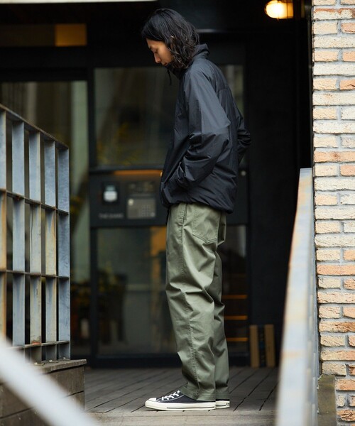 FREAK'S STORE(フリークスストア)の「FREAK’S STORE/フリークスストア リラックスフィット ウインドシャツ/ミリタリーブルゾン/マーズ/ソフトシェル(ブルゾン・メンズ・オリーブ/ブラック/チャコールグレー・MEDIUM/LARGE)」の9枚目の写真