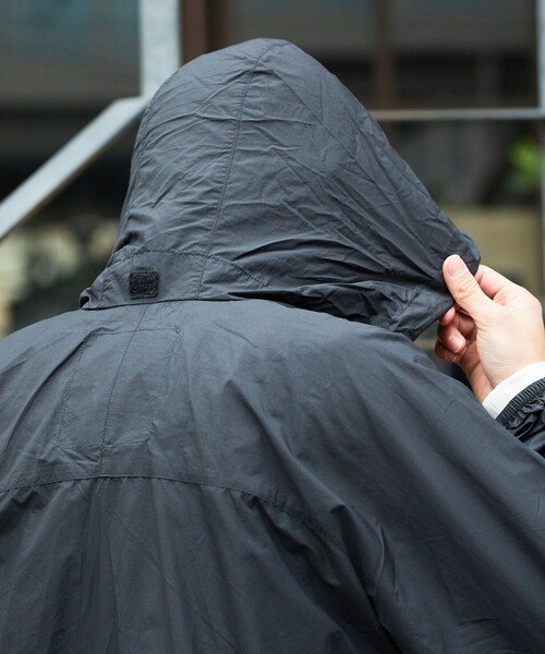 FREAK'S STORE(フリークスストア)の「FREAK’S STORE/フリークスストア リラックスフィット ウインドシャツ/ミリタリーブルゾン/マーズ/ソフトシェル(ブルゾン・メンズ・オリーブ/ブラック/チャコールグレー・MEDIUM/LARGE)」の18枚目の写真