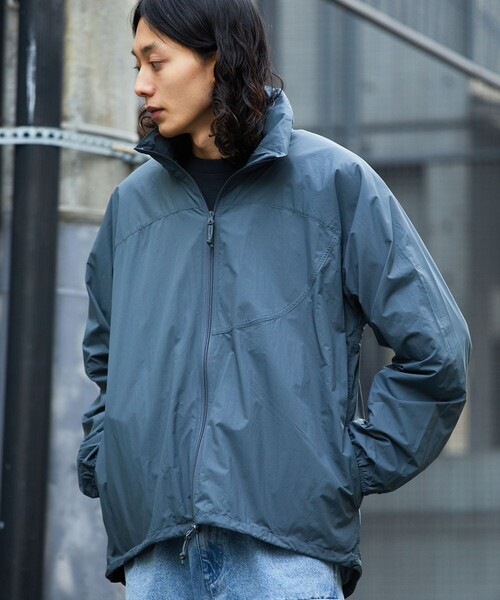 FREAK'S STORE(フリークスストア)の「FREAK’S STORE/フリークスストア リラックスフィット ウインドシャツ/ミリタリーブルゾン/マーズ/ソフトシェル(ブルゾン・メンズ・オリーブ/ブラック/チャコールグレー・MEDIUM/LARGE)」の19枚目の写真