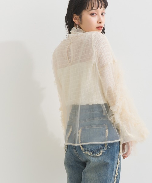 terrace(テラス)の「フリルキャンディースリーブシアープルオーバー(Tシャツ/カットソー・レディース・ブラック/カーキ/ブルー/アイボリー/グレー/ダークオレンジ/ブルーグリーン/チャコール・MEDIUM)」の13枚目の写真