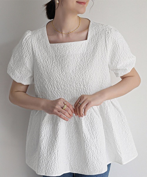 Miniministore(ミニミニストア)の「ペプラムブラウス スクエアネックトップス半袖(シャツ/ブラウス・レディース・ブラック/ブルー/ホワイト/クリーム/ライトブラウン・FREE)」の6枚目の写真