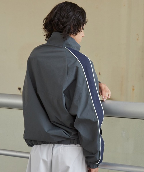 メジャーリーグベースボール 別注 ワッペン刺繍 ナイロントラックブルゾン　M メジャーリーグベースボール 別注 ワッペン刺繍 ナイロン