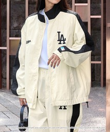 MLB（メジャーリーグベースボール）の「MLB メジャーリーグベースボール 別注 ワッペン刺繍 オーバーサイズ スタンドネック サイドライン ナイロントラックジャケット（ナイロンジャケット）」